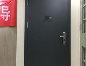 监室门