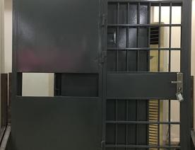 看守所多点式门
